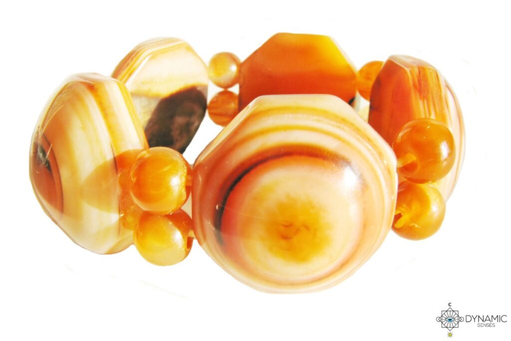 Where Is It Best To Wear Carnelian?